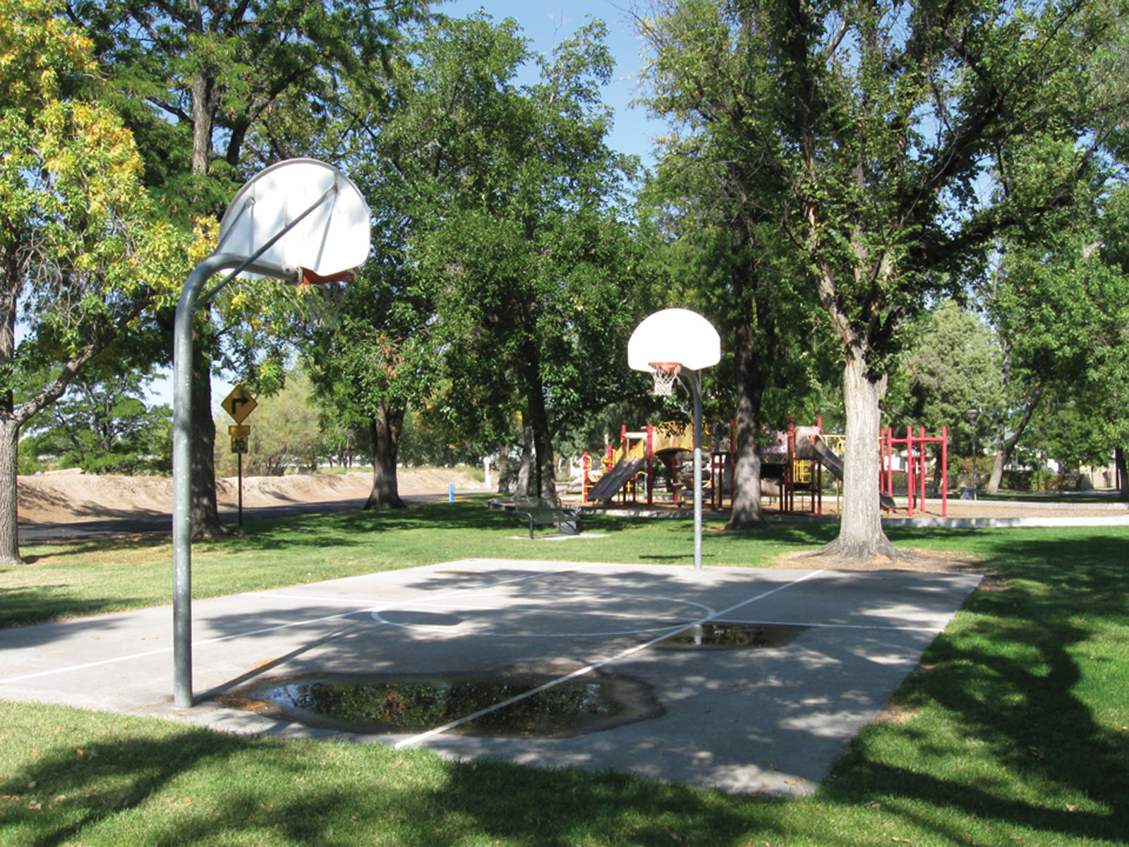 Riverside Park Basketball Court