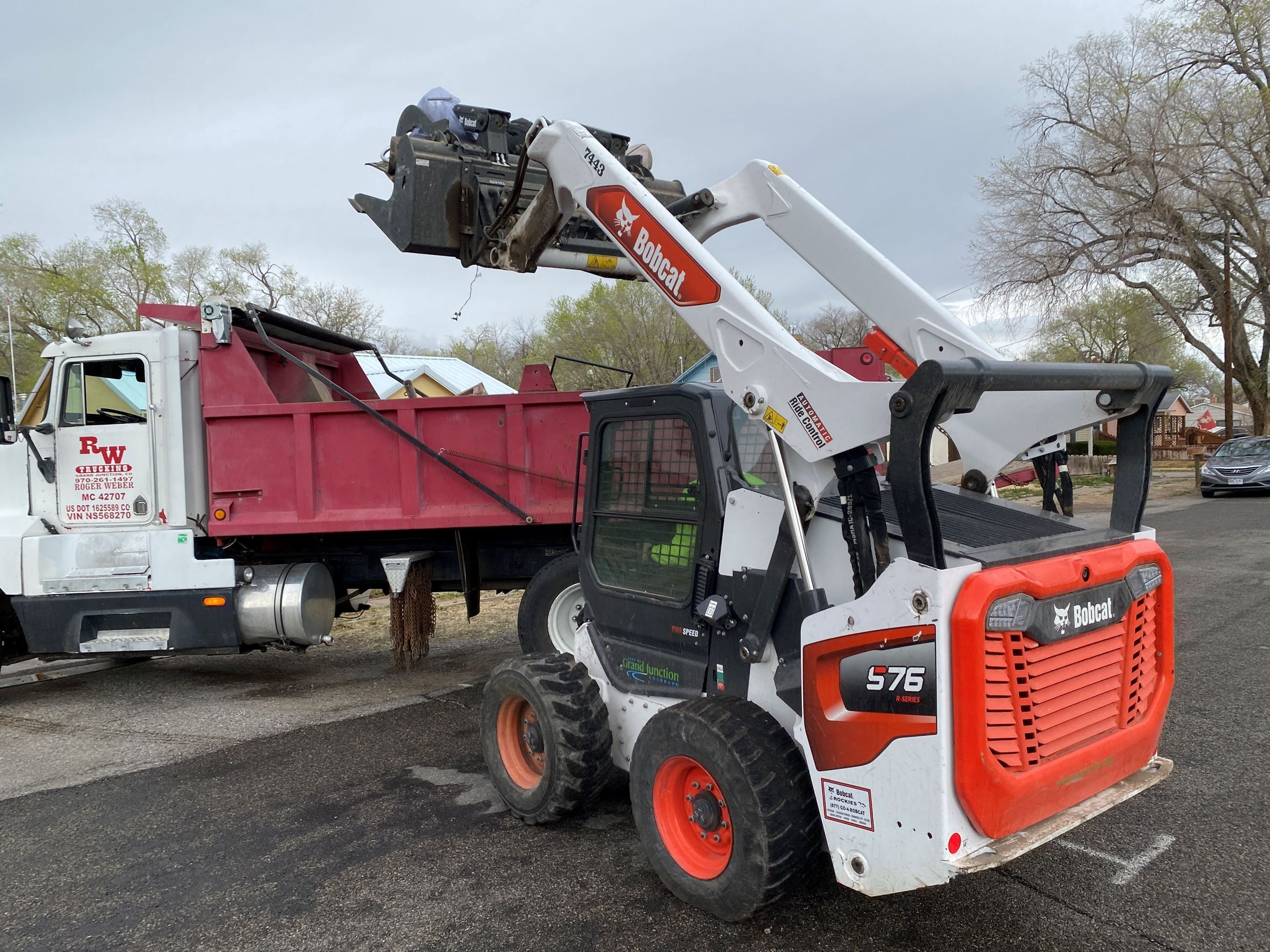 Spring cleanup hauler